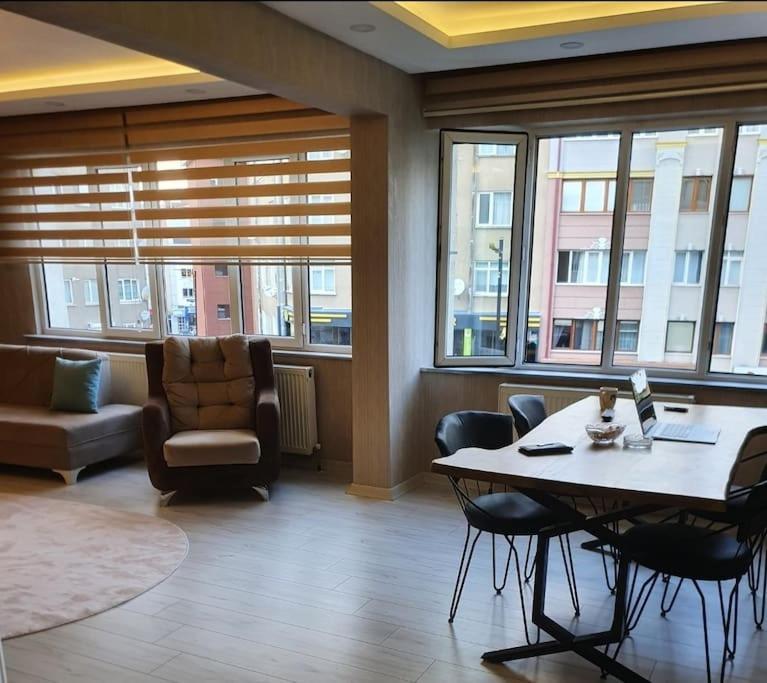Appartamento Muekemmel Konumda Luex Family Concept Daire Sivas Esterno foto