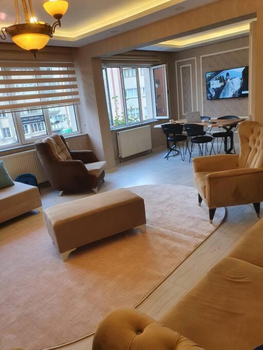 Appartamento Muekemmel Konumda Luex Family Concept Daire Sivas Esterno foto